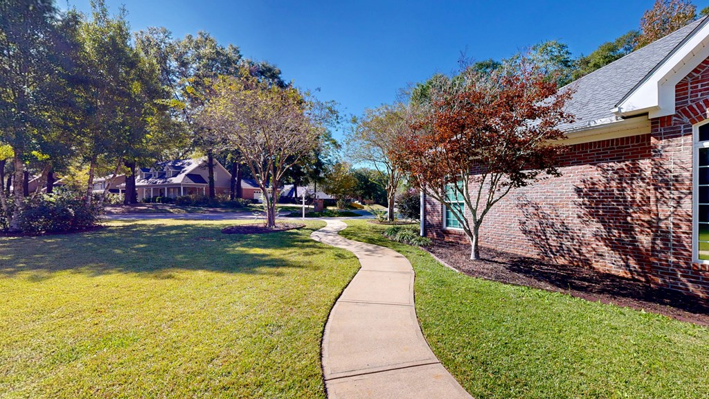 Dothan, Alabama 36303, United States, 5 Bedrooms Bedrooms, ,4 BathroomsBathrooms,Residential,Active,240325