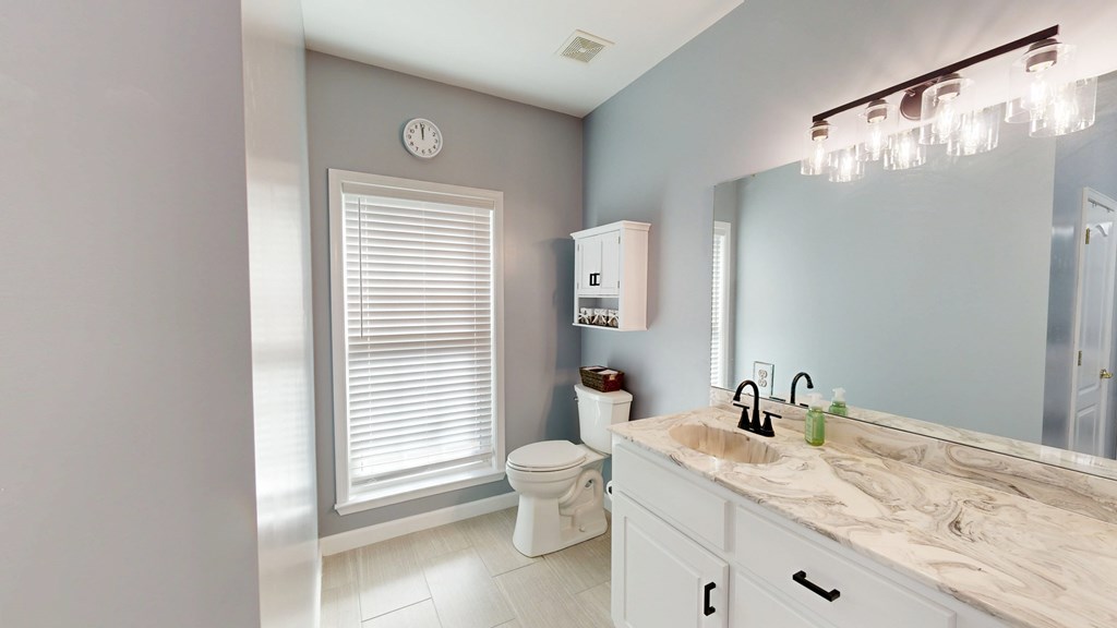 Dothan, Alabama 36303, United States, 5 Bedrooms Bedrooms, ,4 BathroomsBathrooms,Residential,Active,240325