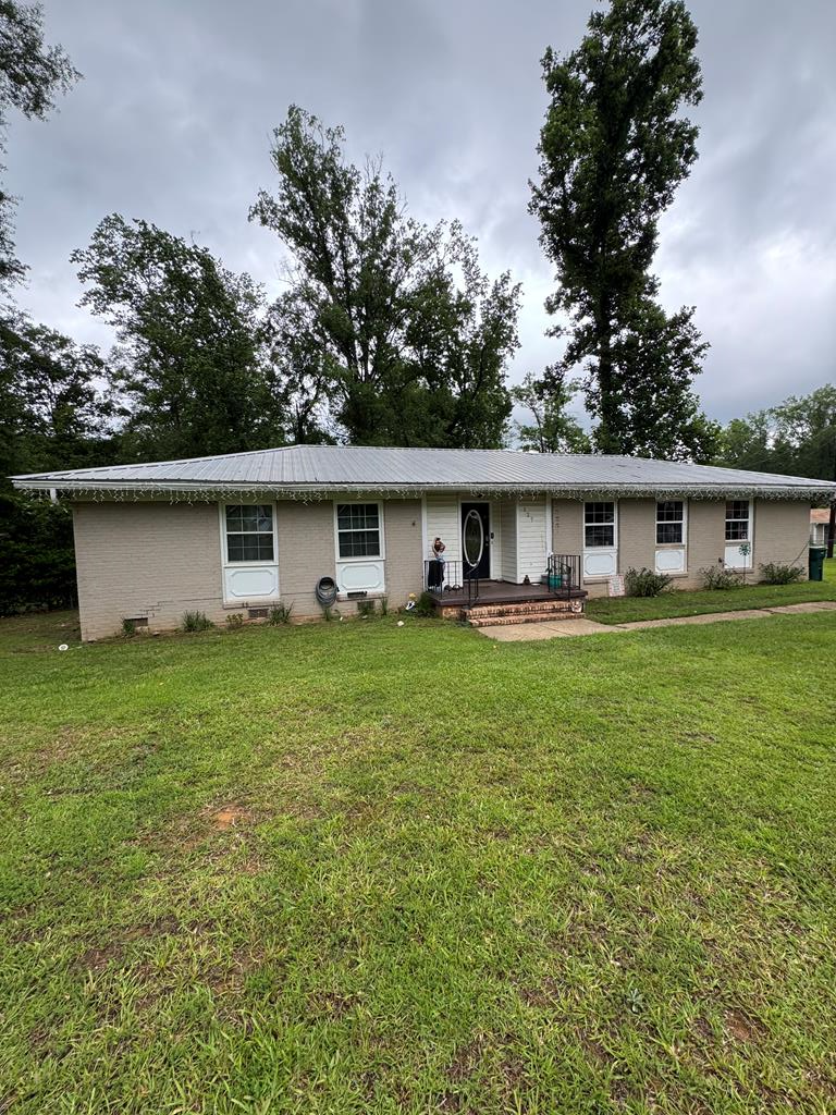 127 Peters Cicle, Ozark, Alabama image 1