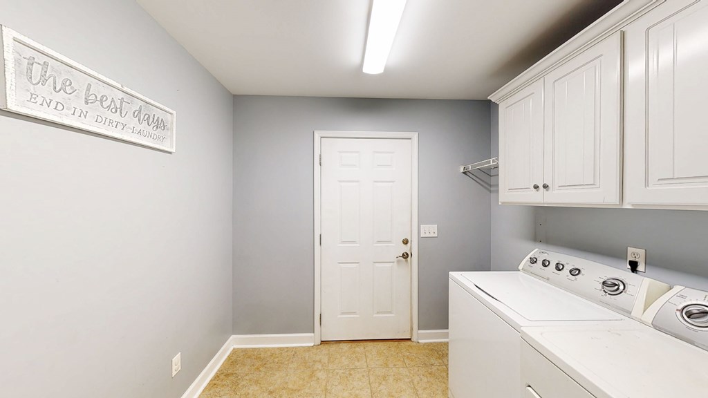 Dothan, Alabama 36301, United States, 3 Bedrooms Bedrooms, ,2 BathroomsBathrooms,Residential,Active,151279