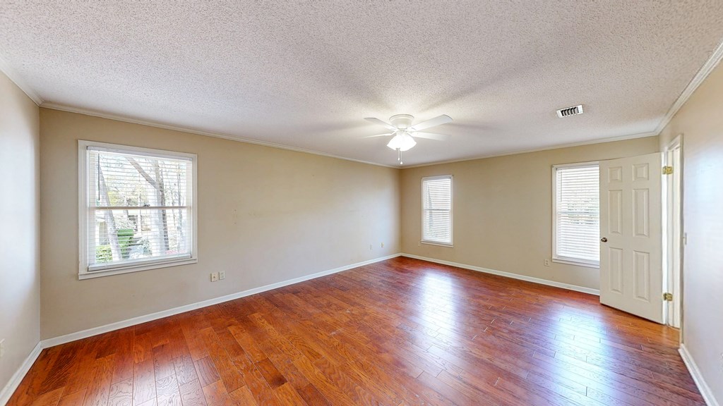 Dothan, Alabama 36303, United States, 4 Bedrooms Bedrooms, ,4 BathroomsBathrooms,Residential,Active,95745