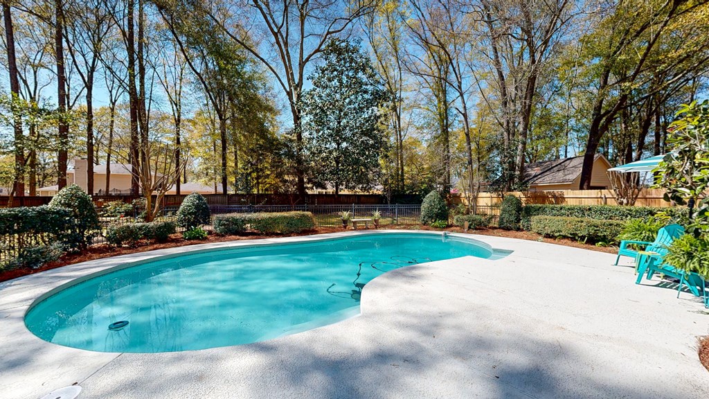 Dothan, Alabama 36303, United States, 4 Bedrooms Bedrooms, ,4 BathroomsBathrooms,Residential,Active,95745