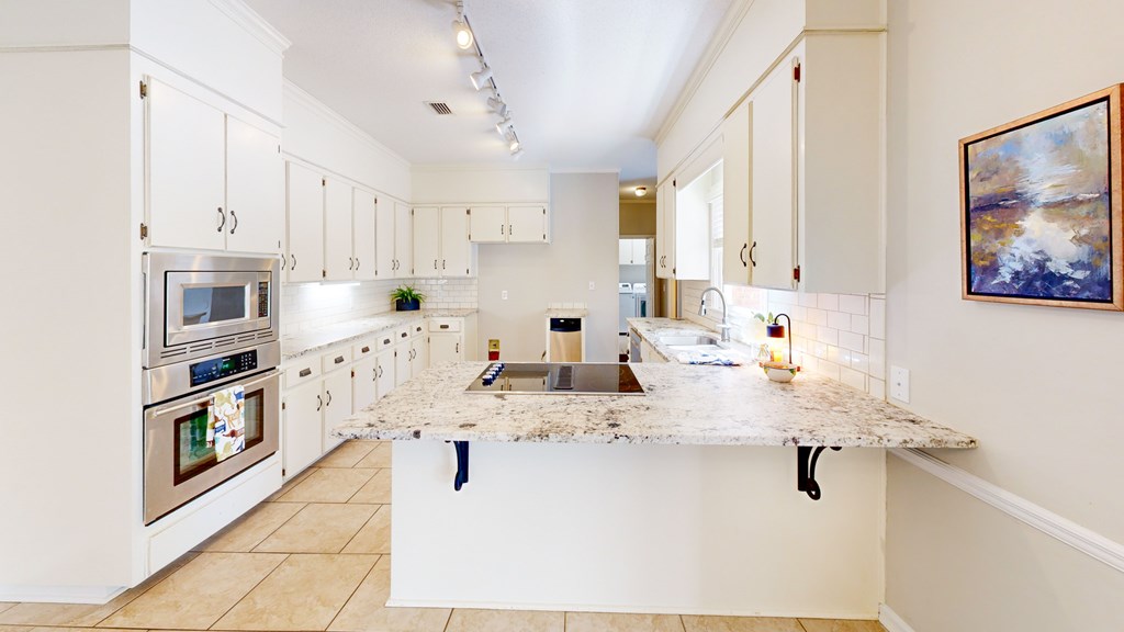 Dothan, Alabama 36303, United States, 4 Bedrooms Bedrooms, ,4 BathroomsBathrooms,Residential,Active,95745