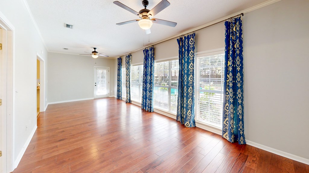 Dothan, Alabama 36303, United States, 4 Bedrooms Bedrooms, ,4 BathroomsBathrooms,Residential,Active,95745