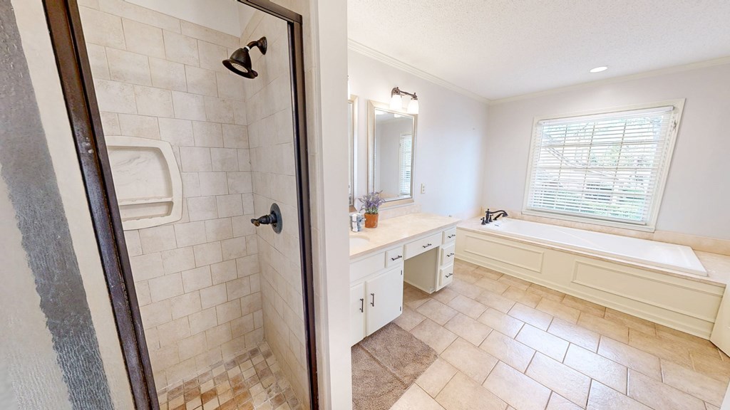 Dothan, Alabama 36303, United States, 4 Bedrooms Bedrooms, ,4 BathroomsBathrooms,Residential,Active,95745