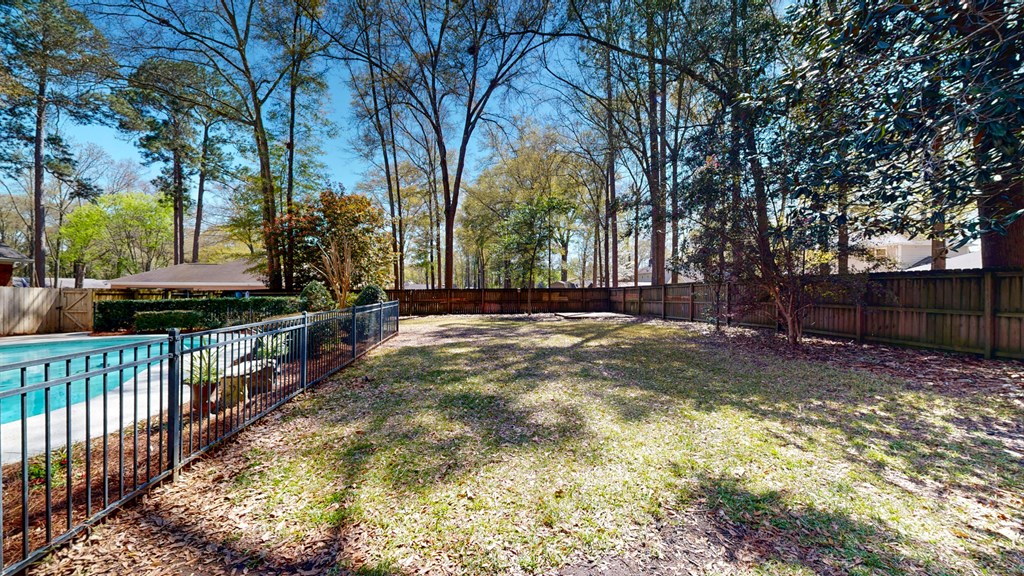 Dothan, Alabama 36303, United States, 4 Bedrooms Bedrooms, ,4 BathroomsBathrooms,Residential,Active,95745