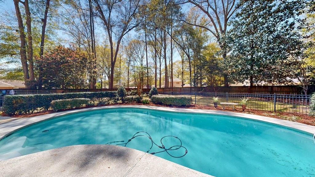 Dothan, Alabama 36303, United States, 4 Bedrooms Bedrooms, ,4 BathroomsBathrooms,Residential,Active,95745