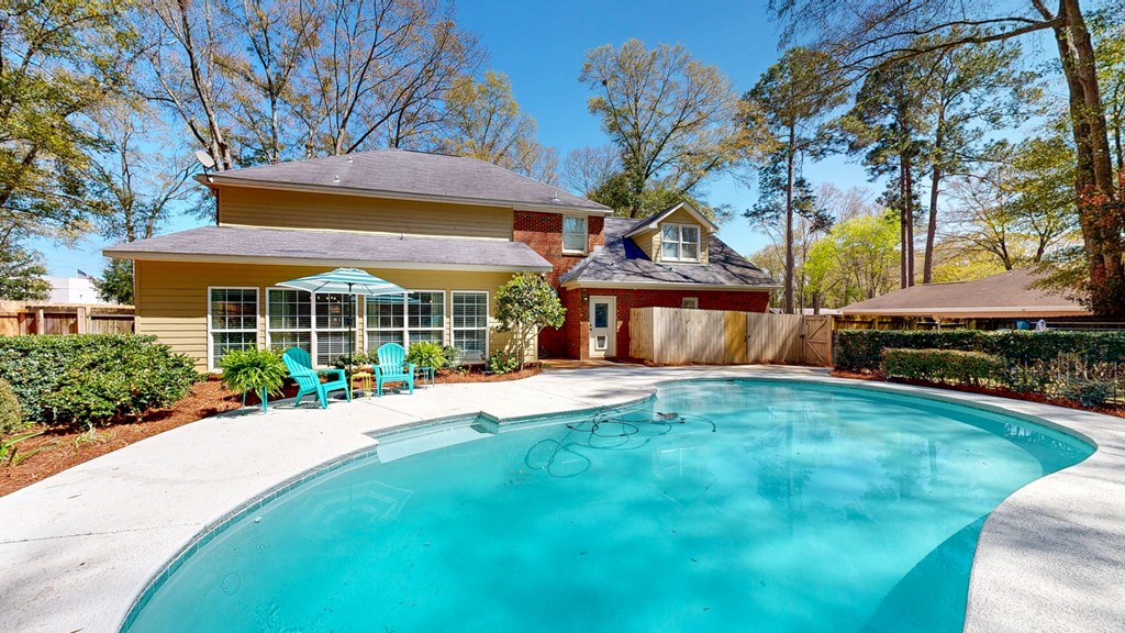 Dothan, Alabama 36303, United States, 4 Bedrooms Bedrooms, ,4 BathroomsBathrooms,Residential,Active,95745