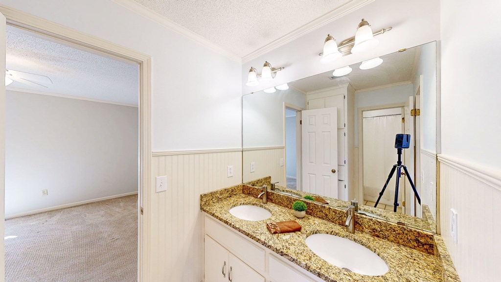 Dothan, Alabama 36303, United States, 4 Bedrooms Bedrooms, ,4 BathroomsBathrooms,Residential,Active,95745