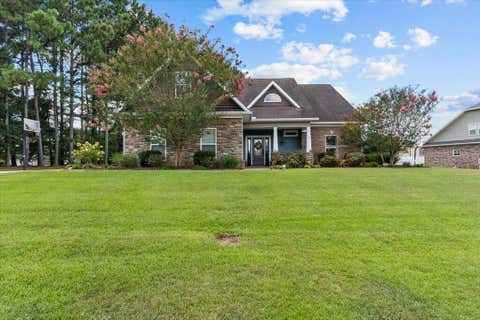 Homes For Sale - 73 Crabapple Court<br/> Dothan, AL 36301