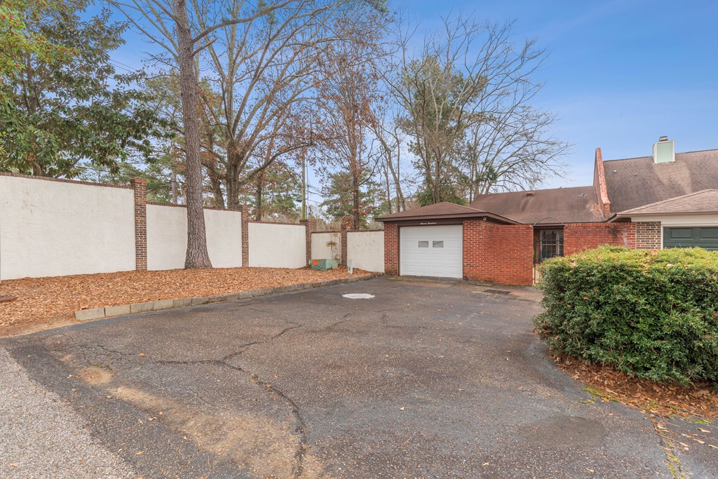1100 N Pontiac Ave, Dothan, Alabama image 26