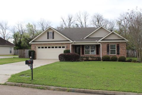 Homes For Sale - 313 Telluride Ln<br/> Midland City, AL 36350