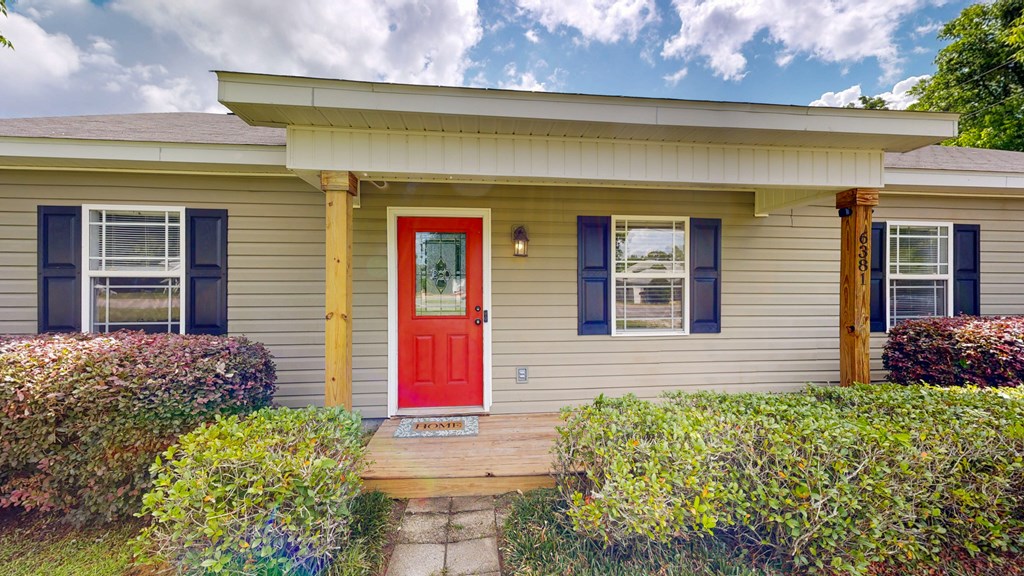 Dothan, Alabama 36301, United States, 3 Bedrooms Bedrooms, ,2 BathroomsBathrooms,Residential,Pending,142097