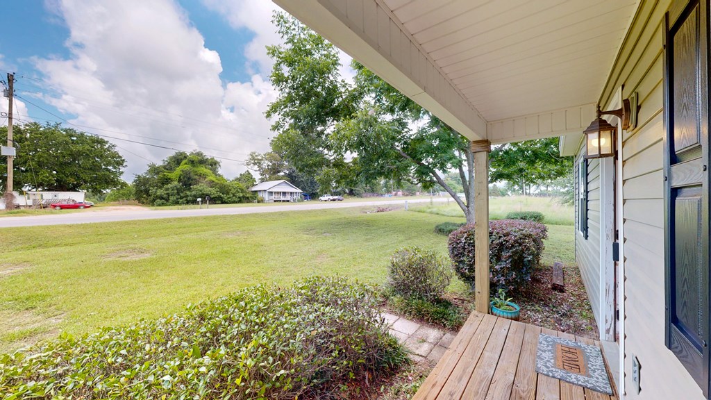 Dothan, Alabama 36301, United States, 3 Bedrooms Bedrooms, ,2 BathroomsBathrooms,Residential,Pending,142097