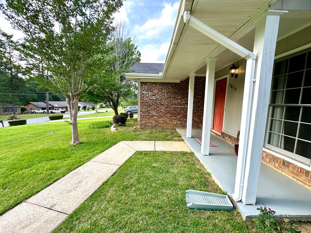 1317 Cambridge Rd, Dothan, Alabama image 5