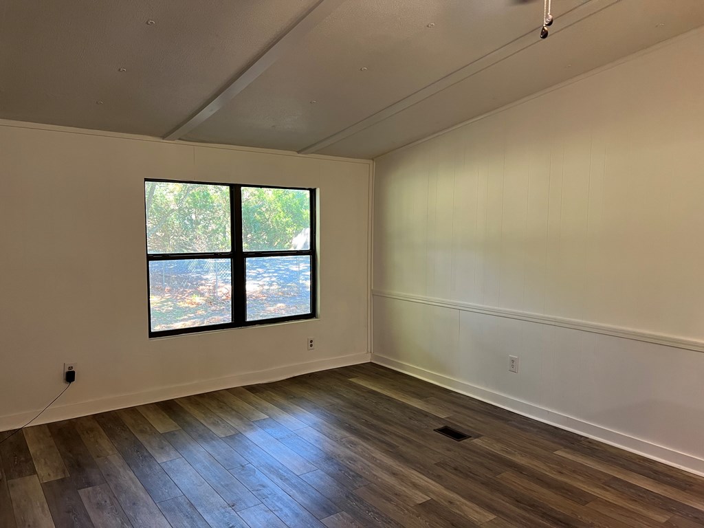 Slocomb, Alabama 36375, United States, 3 Bedrooms Bedrooms, ,2 BathroomsBathrooms,Residential,Active,232214