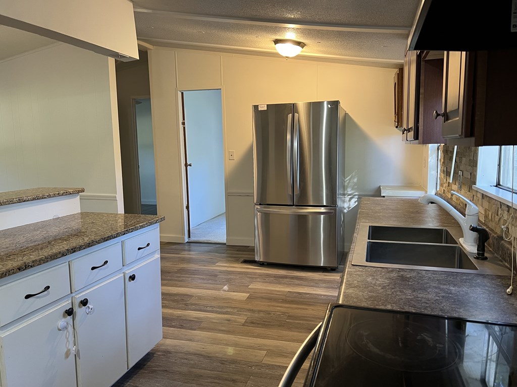 Slocomb, Alabama 36375, United States, 3 Bedrooms Bedrooms, ,2 BathroomsBathrooms,Residential,Active,232214