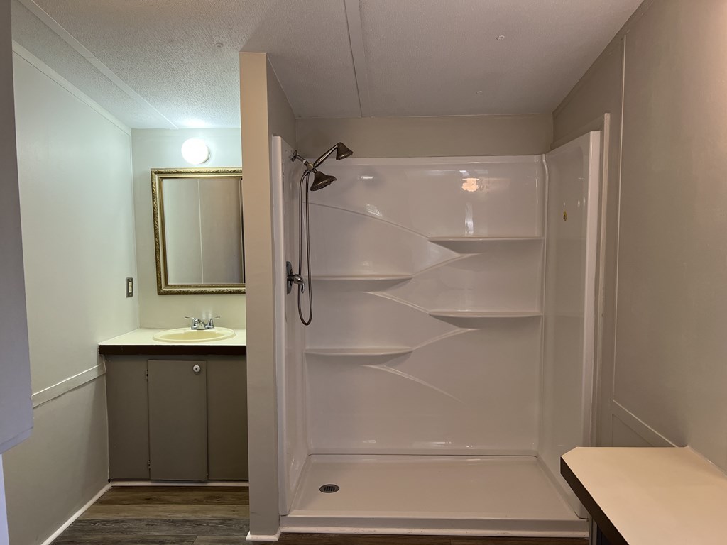 Slocomb, Alabama 36375, United States, 3 Bedrooms Bedrooms, ,2 BathroomsBathrooms,Residential,Active,232214