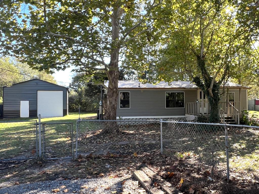 Slocomb, Alabama 36375, United States, 3 Bedrooms Bedrooms, ,2 BathroomsBathrooms,Residential,Active,232214