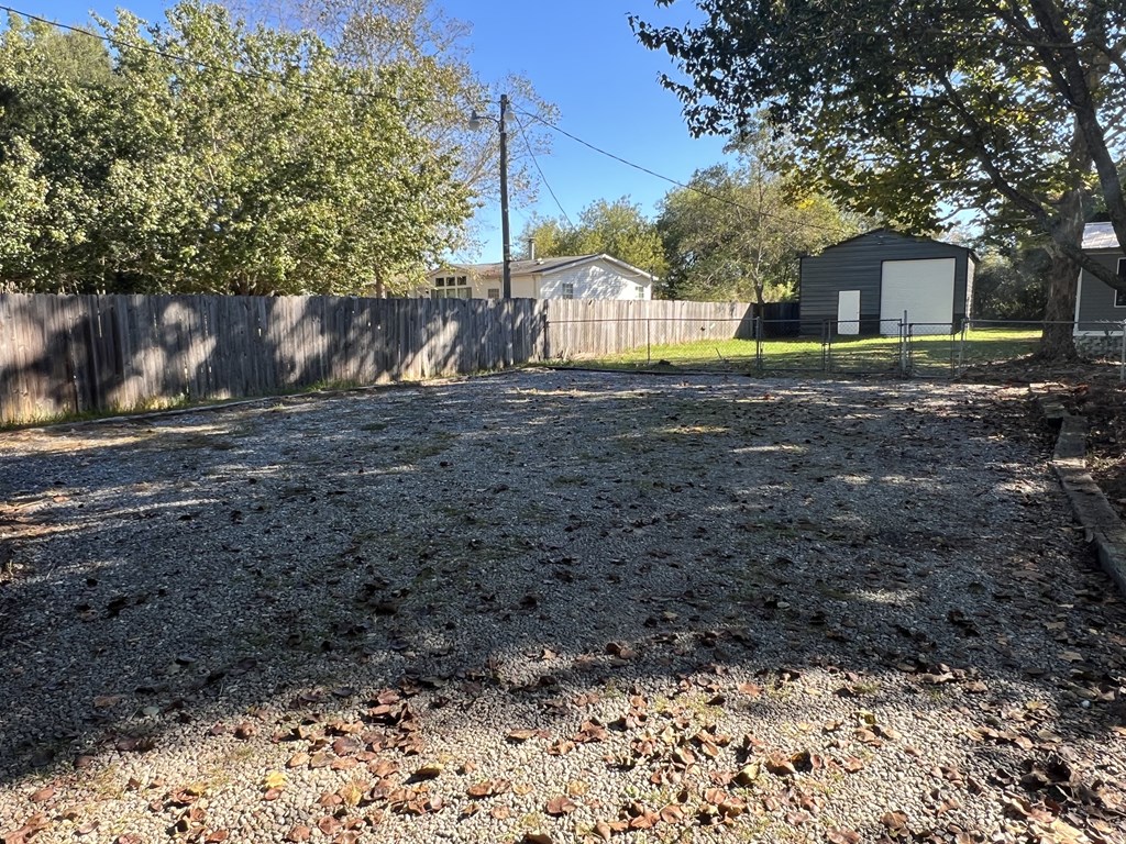 Slocomb, Alabama 36375, United States, 3 Bedrooms Bedrooms, ,2 BathroomsBathrooms,Residential,Active,232214