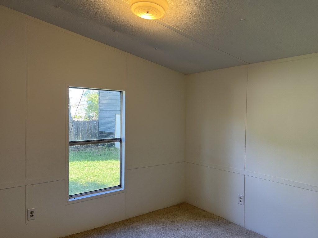 Slocomb, Alabama 36375, United States, 3 Bedrooms Bedrooms, ,2 BathroomsBathrooms,Residential,Active,232214