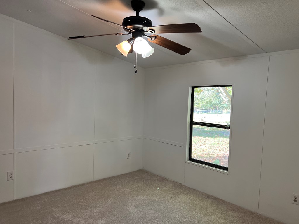 Slocomb, Alabama 36375, United States, 3 Bedrooms Bedrooms, ,2 BathroomsBathrooms,Residential,Active,232214