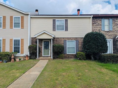 Homes For Sale - 30 W Chadwick Circle<br/> Houston County, Dothan, AL 36305