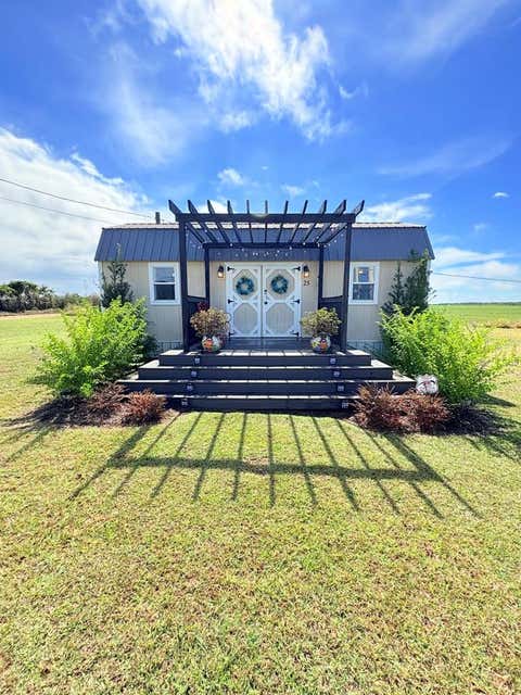 Homes For Sale - 25 & 65 Hartzog Rd<br/> Slocomb, AL 36375