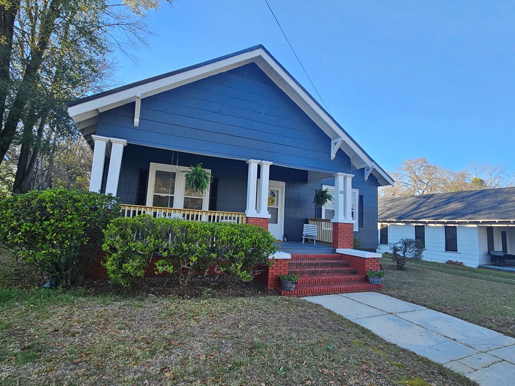 1128 N Three Notch St, Troy, Alabama image 2