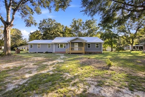 Homes For Sale - 1011 Sunset Blvd<br/> Elba, AL 36323