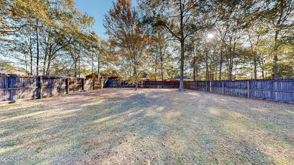 Dothan, Alabama 36301, United States, 3 Bedrooms Bedrooms, ,2 BathroomsBathrooms,Residential,Pending,245886