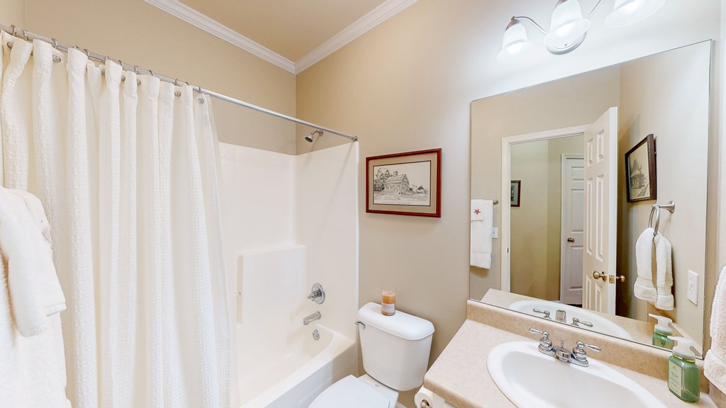 Dothan, Alabama 36301, United States, 3 Bedrooms Bedrooms, ,2 BathroomsBathrooms,Residential,Pending,245886