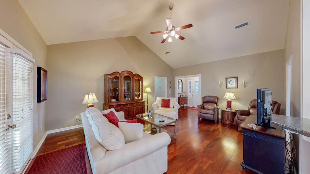 Dothan, Alabama 36301, United States, 3 Bedrooms Bedrooms, ,2 BathroomsBathrooms,Residential,Pending,245886