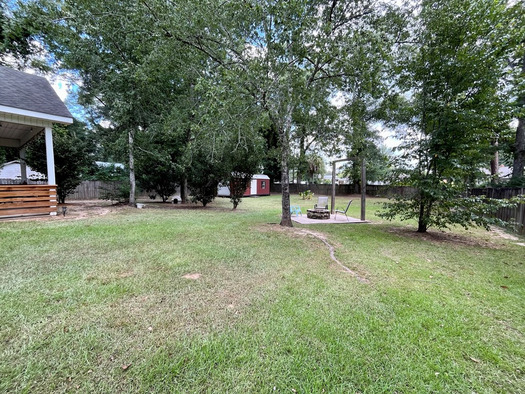 202 N Live Oak St, Geneva, Alabama image 27