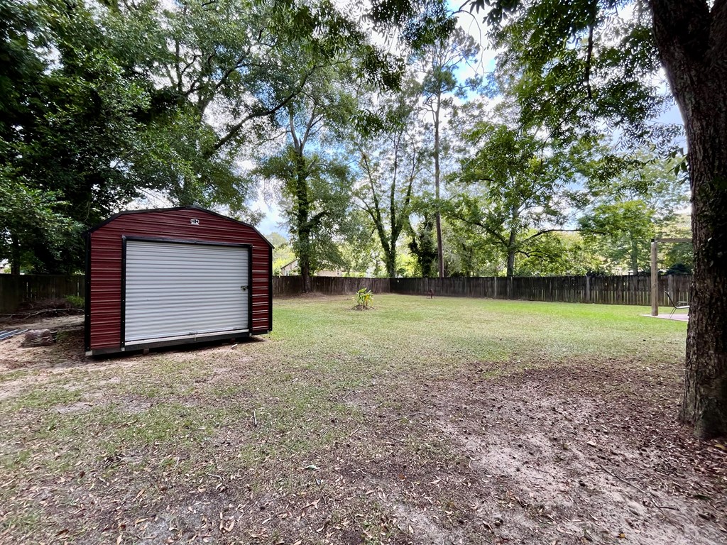 202 N Live Oak St, Geneva, Alabama image 31