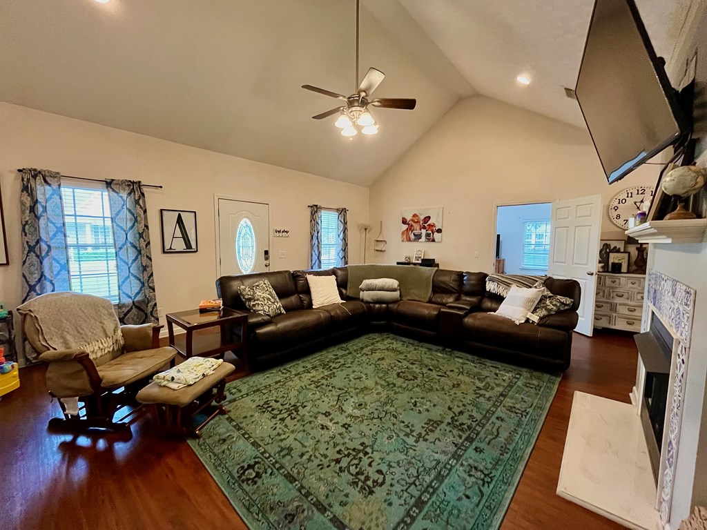 202 N Live Oak St, Geneva, Alabama image 9