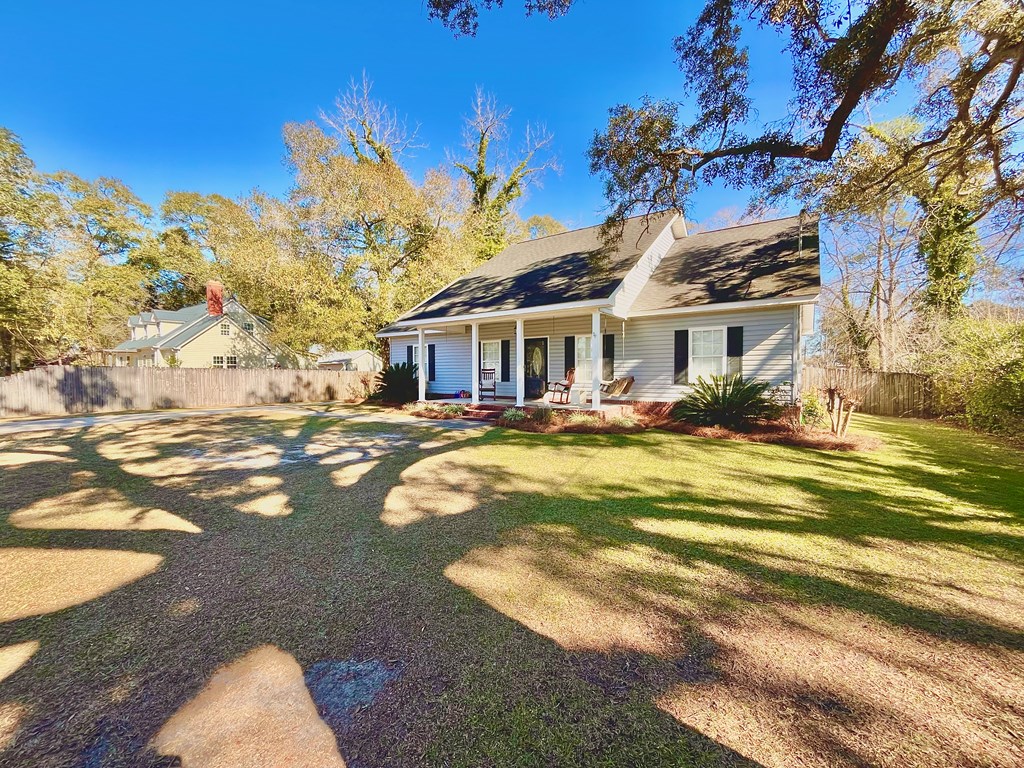 202 N Live Oak St, Geneva, Alabama image 5