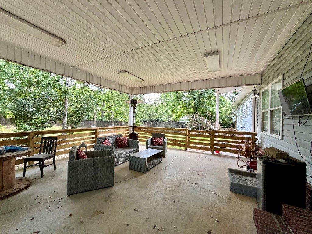 202 N Live Oak St, Geneva, Alabama image 29