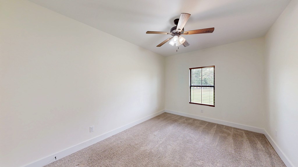 Dothan, Alabama 36301, United States, 4 Bedrooms Bedrooms, ,3 BathroomsBathrooms,Residential,Pending,189300