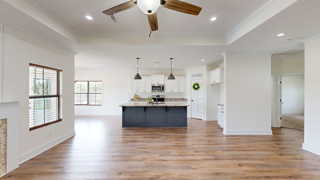 Dothan, Alabama 36301, United States, 4 Bedrooms Bedrooms, ,3 BathroomsBathrooms,Residential,Pending,189300