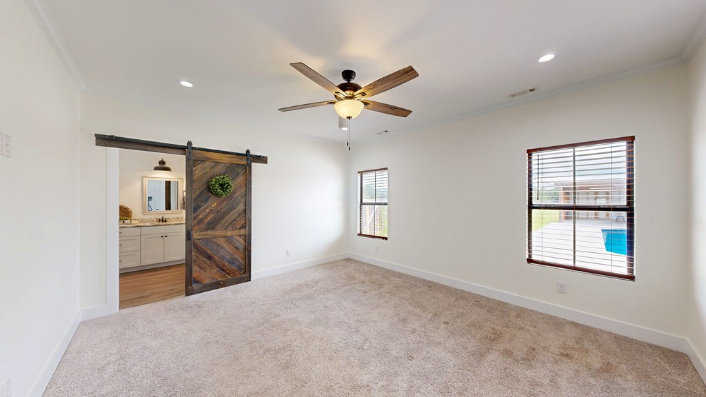 Dothan, Alabama 36301, United States, 4 Bedrooms Bedrooms, ,3 BathroomsBathrooms,Residential,Pending,189300