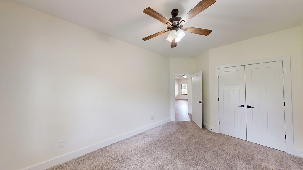 Dothan, Alabama 36301, United States, 4 Bedrooms Bedrooms, ,3 BathroomsBathrooms,Residential,Pending,189300