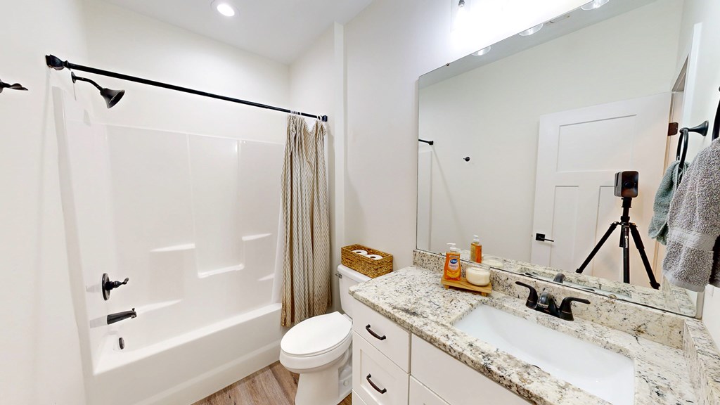 Dothan, Alabama 36301, United States, 4 Bedrooms Bedrooms, ,3 BathroomsBathrooms,Residential,Pending,189300