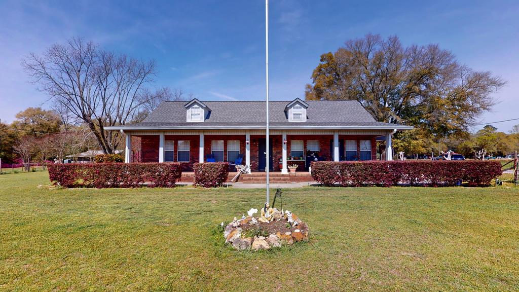 139 Clemmons Circles, Geneva, Alabama image 1