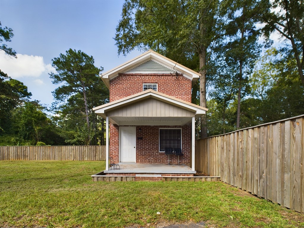 1110 W Powell St, Dothan, Alabama image 8