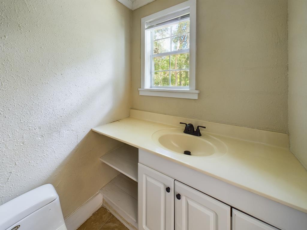 1110 W Powell St, Dothan, Alabama image 41