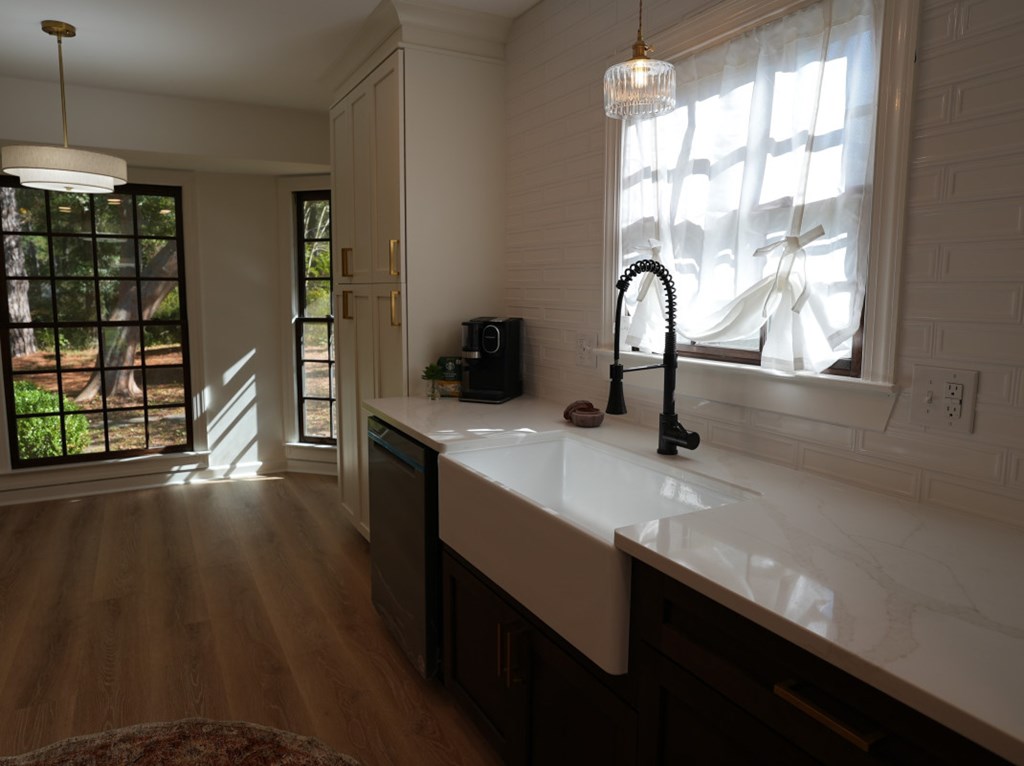 813 Gonzales Drive, Dothan, Alabama image 5