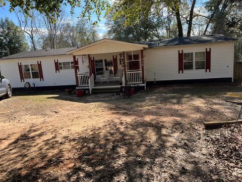 Mobile Home For Sale - 316 Springdale Lane<br/> Ozark, AL 36360