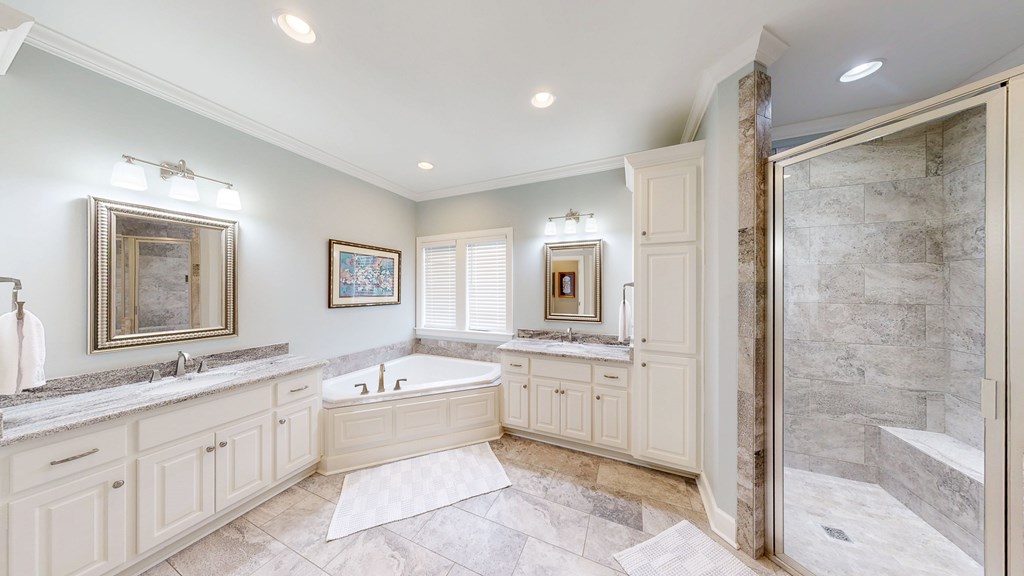 Dothan, Alabama 36305, United States, 4 Bedrooms Bedrooms, ,3 BathroomsBathrooms,Residential,Pending,188156