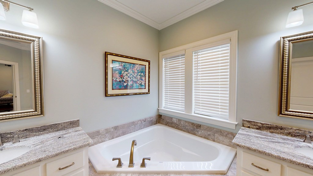 Dothan, Alabama 36305, United States, 4 Bedrooms Bedrooms, ,3 BathroomsBathrooms,Residential,Pending,188156